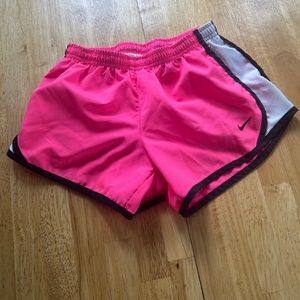 Girls nike running shorts